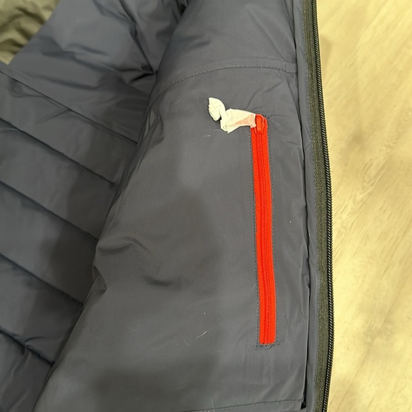 Pajar Henrik Quilted Lightweight Puffer Jacket - Picture 9 of 10